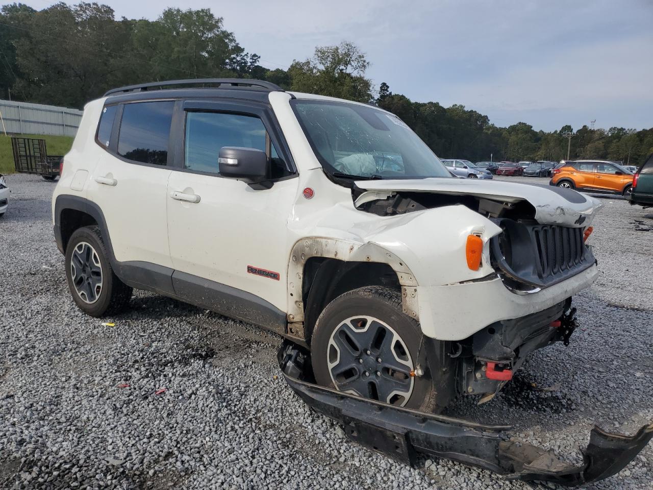 ZACCJBCB3HPE93360 2017 Jeep Renegade Trailhawk