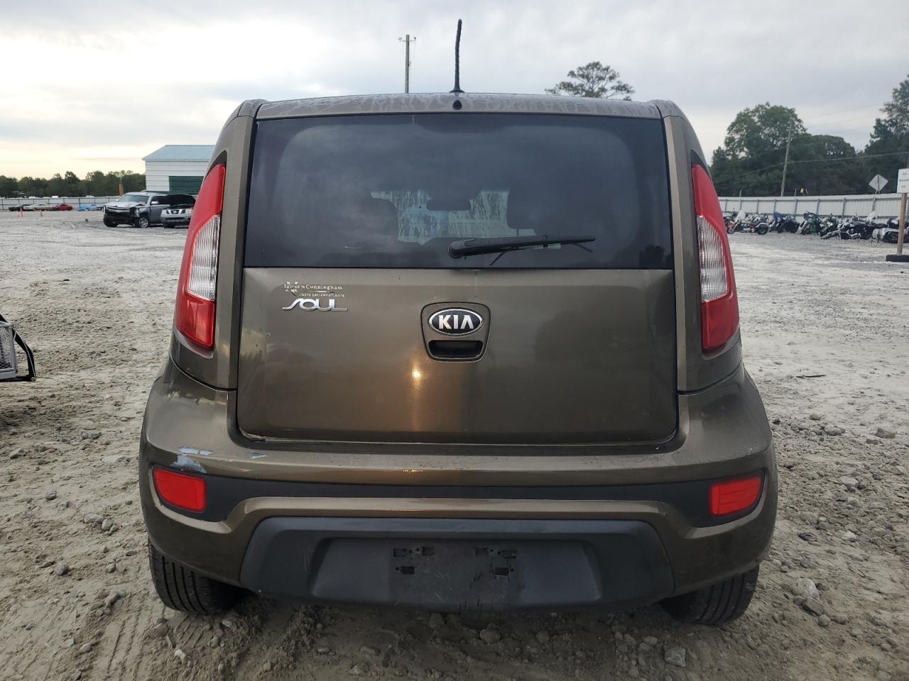 2013 Kia Soul + VIN: KNDJT2A6XD7523730 Lot: 73493274