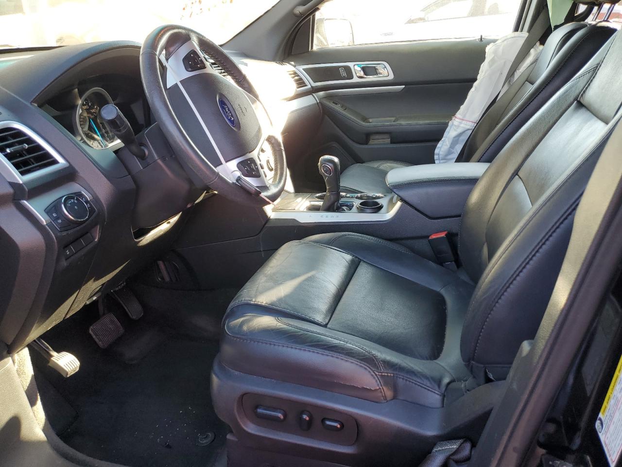 2015 Ford Explorer - Image 7