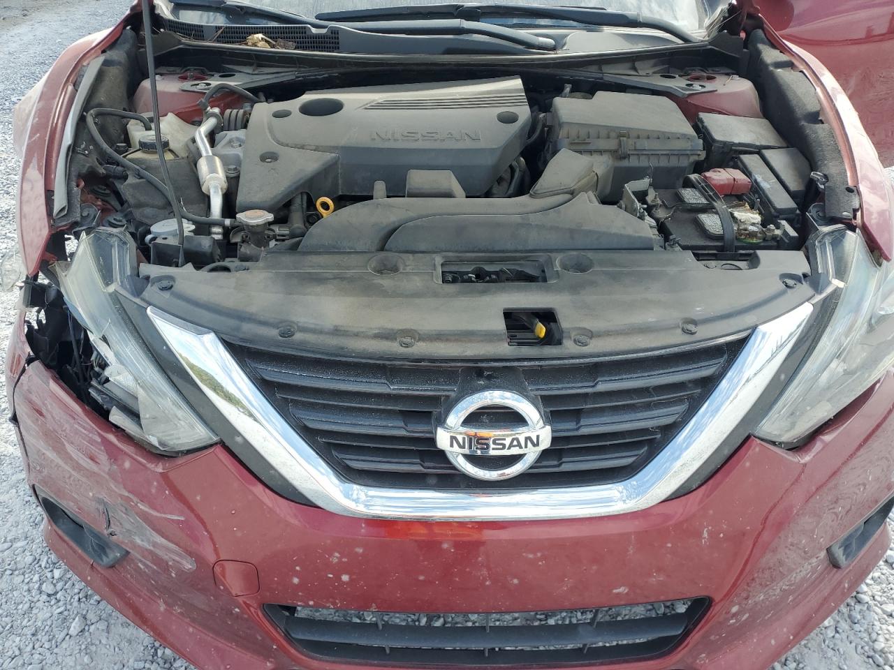 2017 Nissan Altima - Image 12