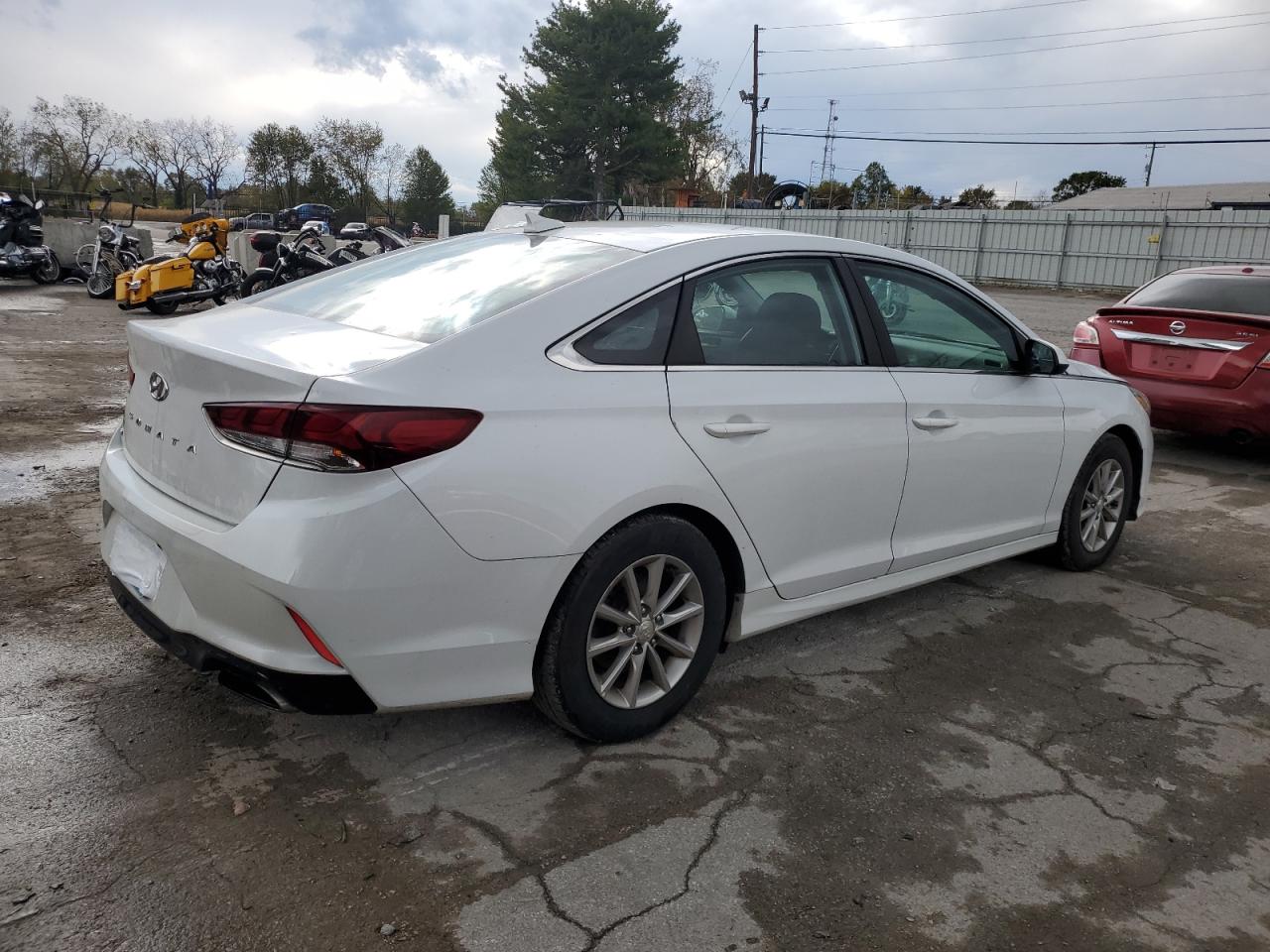 2019 Hyundai Sonata Se VIN: 5NPE24AF2KH747289 Lot: 76310434