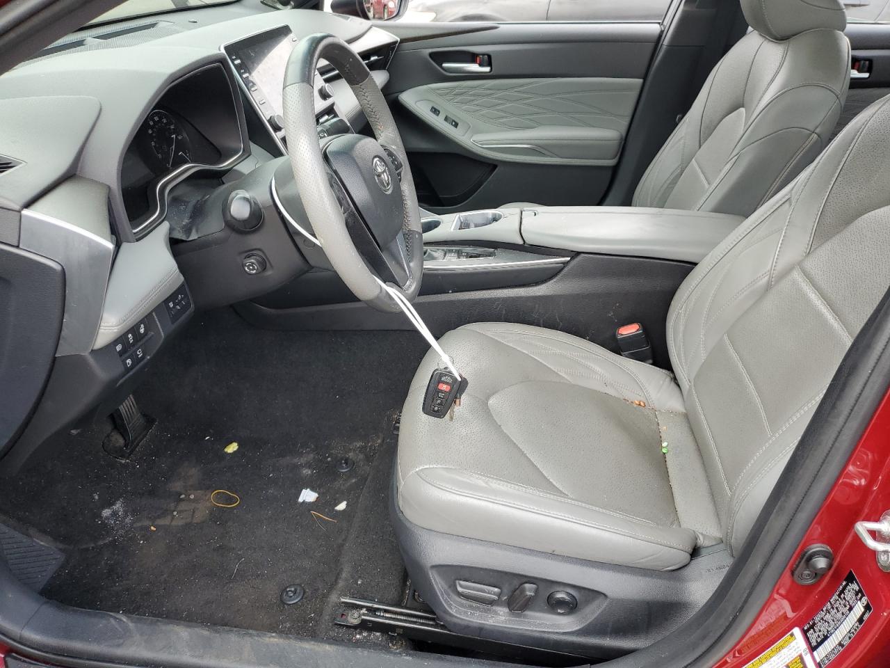 2019 Toyota Avalon - Image 7