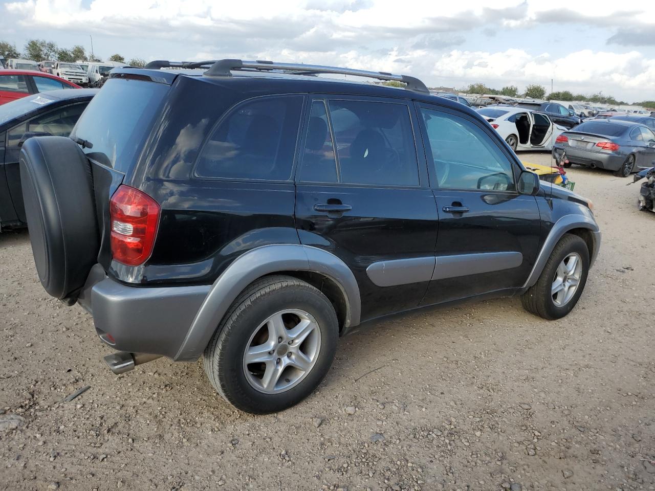 2004 Toyota RAV 4 - Image 3