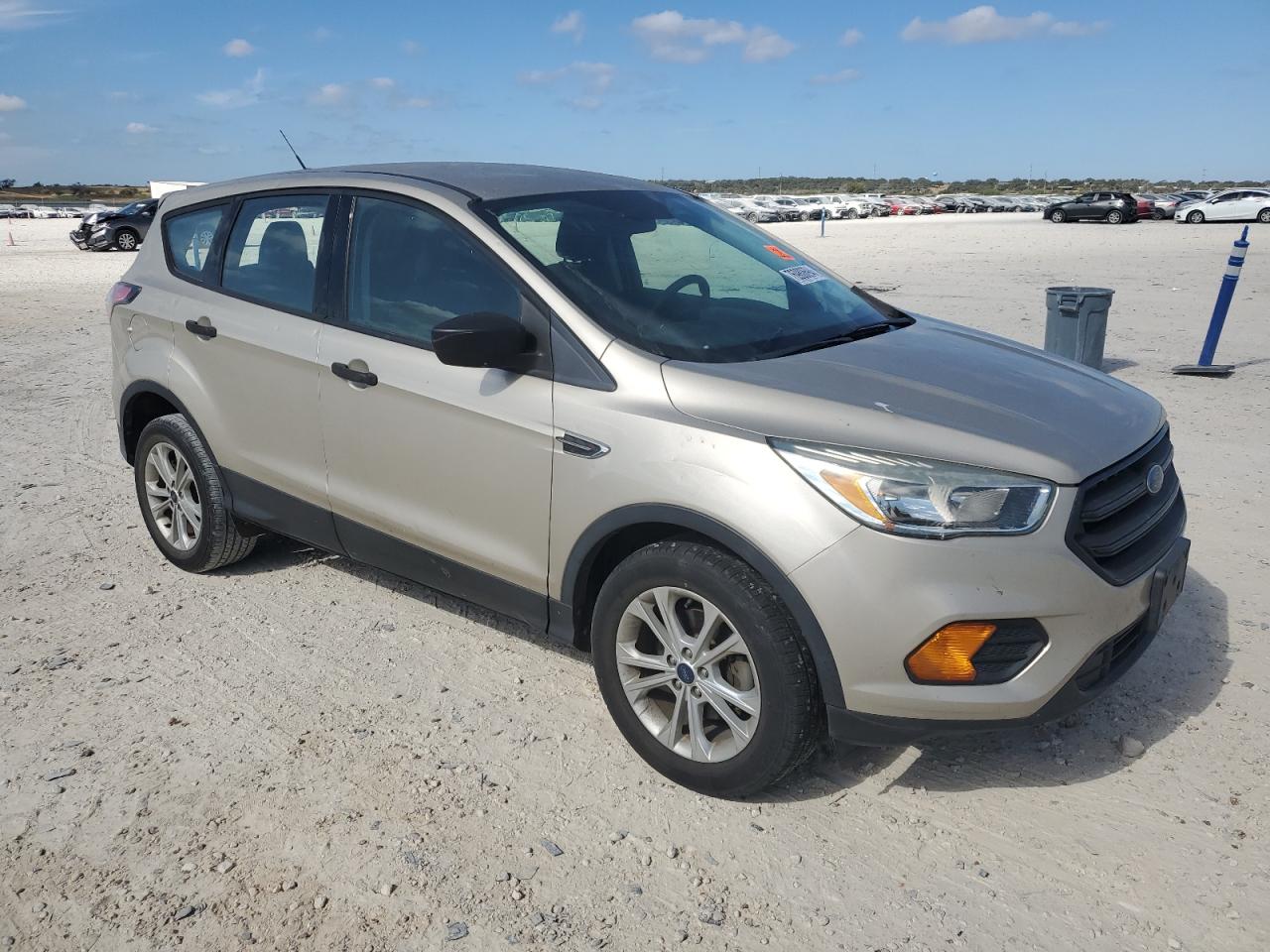 2017 Ford Escape - Image 4