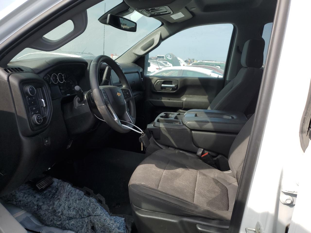 2022 Chevrolet Silverado - Image 7