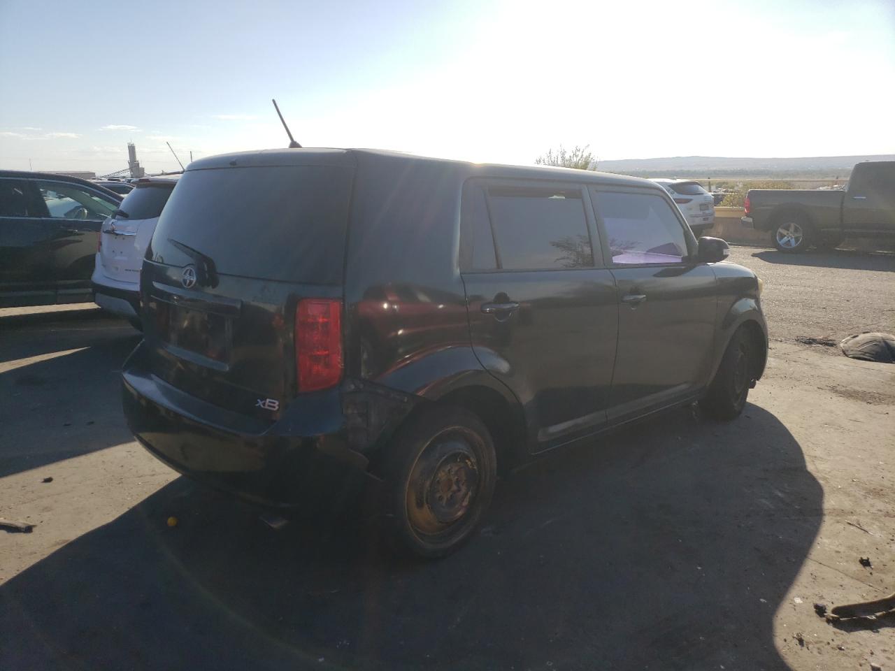 2009 Scion xB - Image 3
