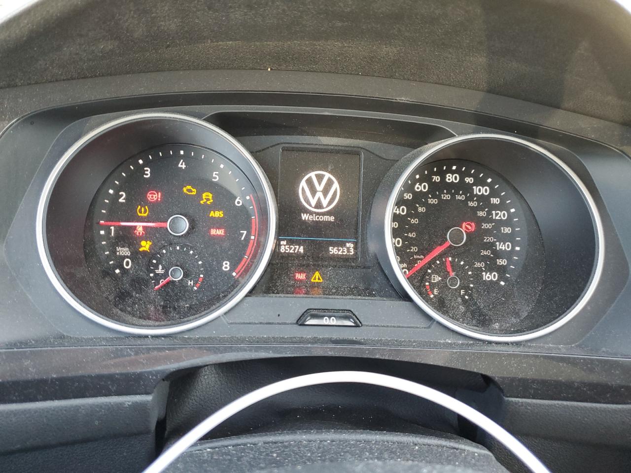 2021 Volkswagen Tiguan - Image 9