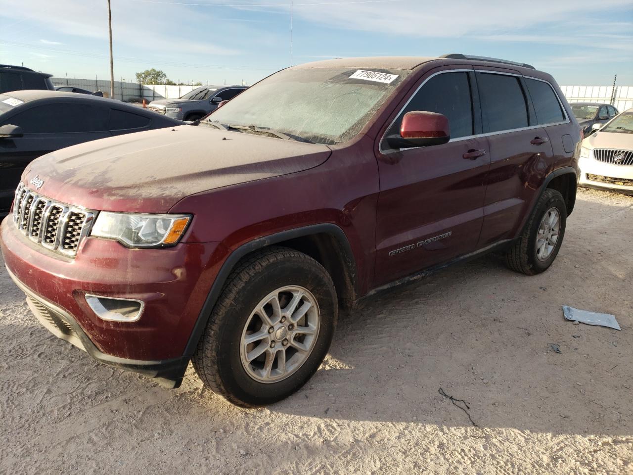 2018 Jeep Grand Cherokee Laredo VIN: 1C4RJFAG1JC138617 Lot: 77905124