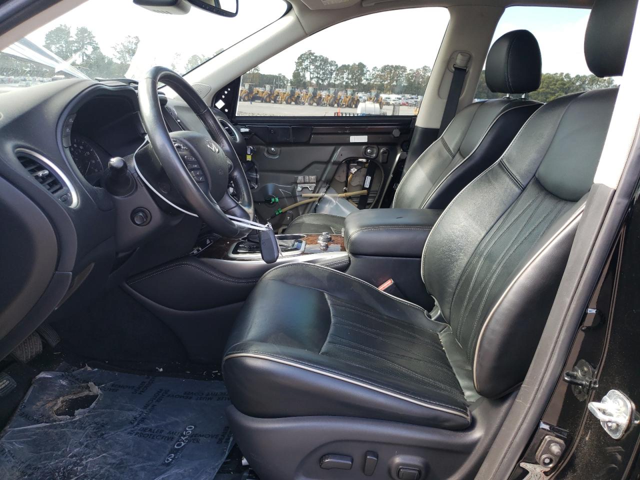 2019 Infiniti QX60 - Image 7