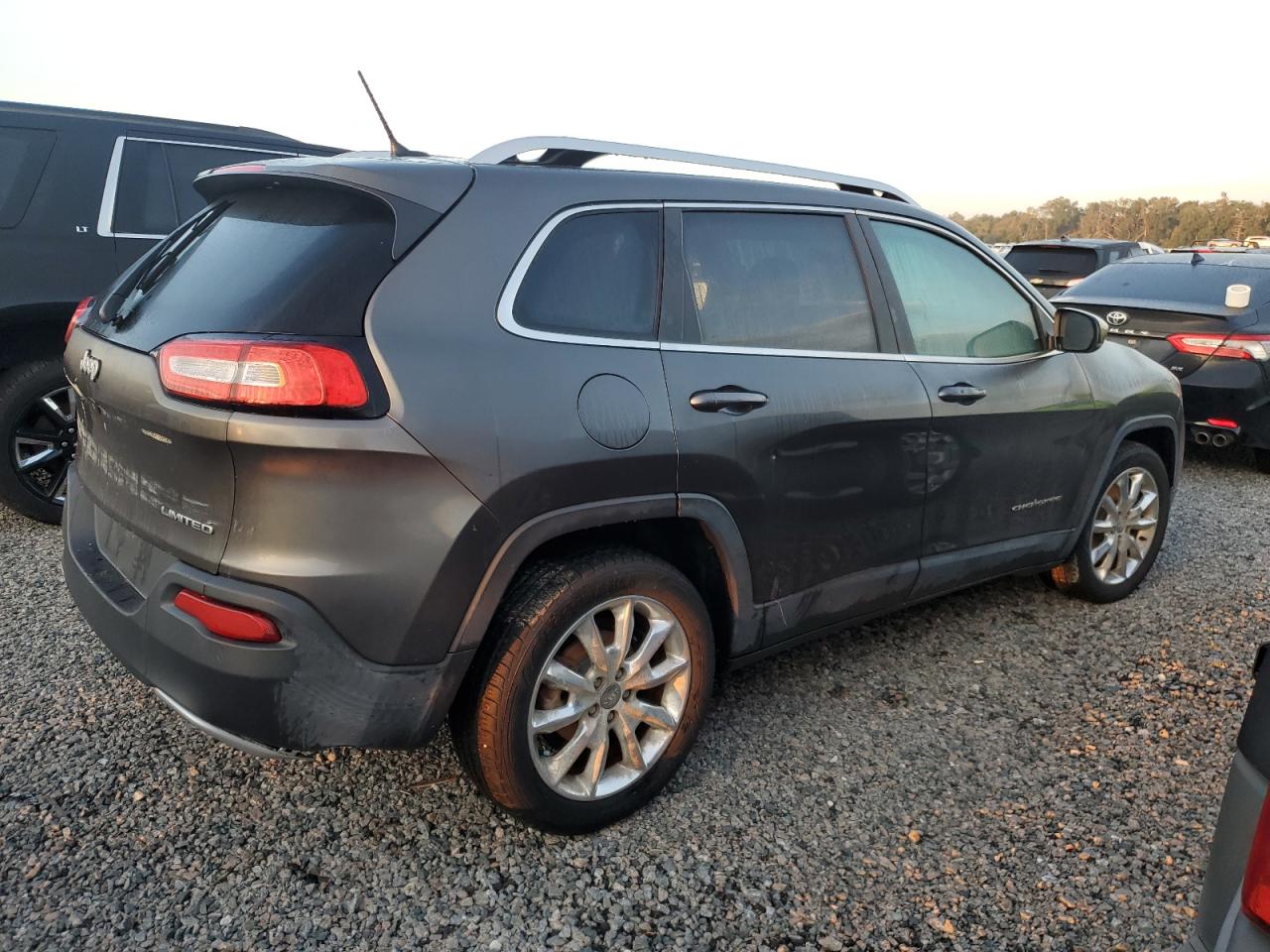 2014 Jeep Grand Cherokee - Image 3