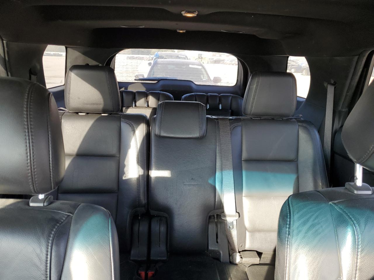 2012 Ford Explorer - Image 10