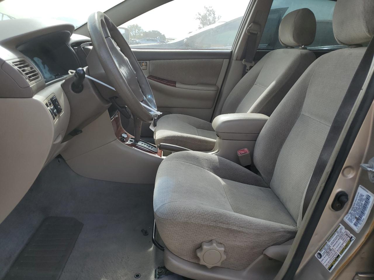 2004 Toyota Corolla - Image 7