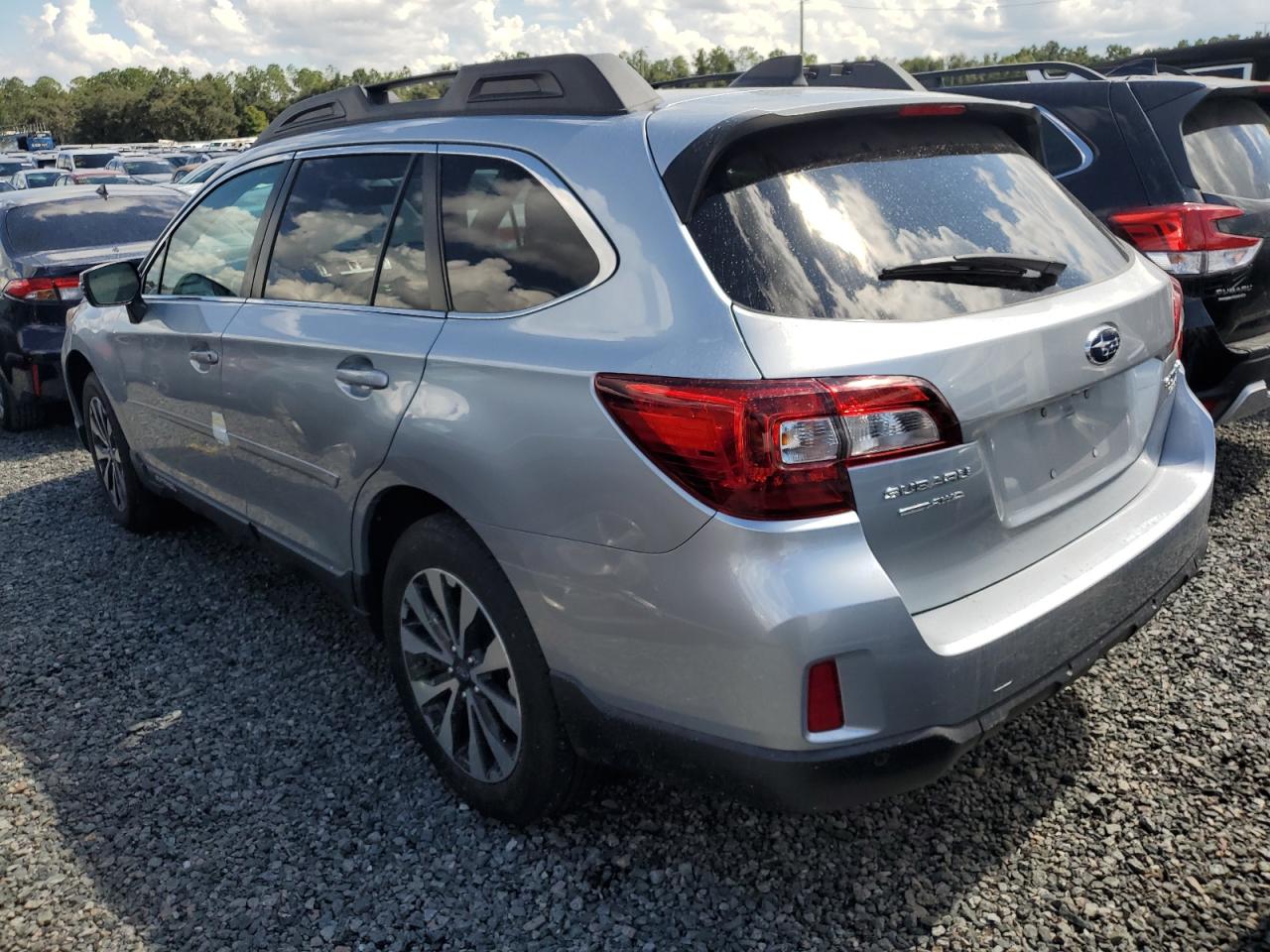 2017 Subaru Outback - Image 2