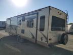 2016 Flag Trvl Trail for Sale in Cahokia Heights, IL - Top/Roof