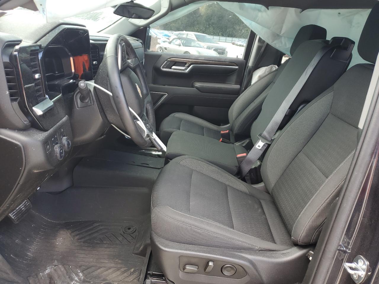 2023 Chevrolet Silverado - Image 7