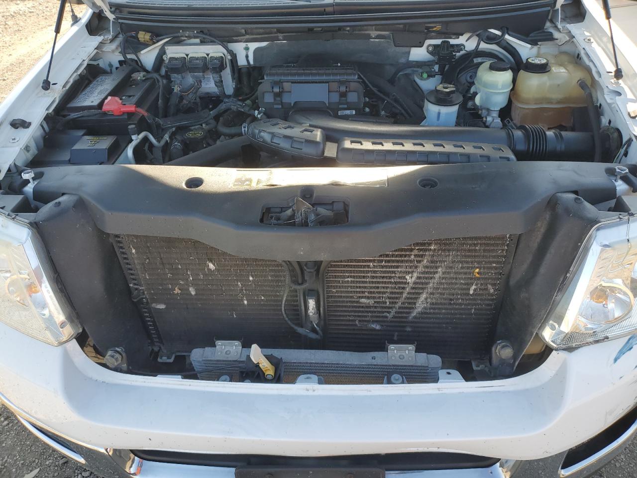 2004 Ford F-150 - Image 11