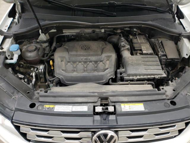 3VV2B7AX3MM153807 Volkswagen Tiguan SE 12