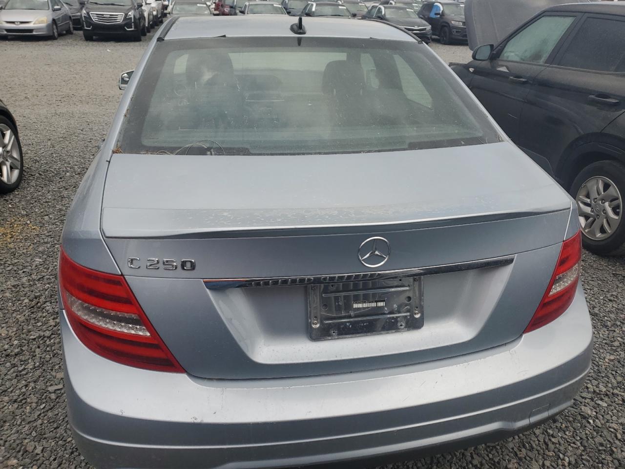 2013 Mercedes-Benz C 250 VIN: WDDGF4HB1DR273210 Lot: 77090954