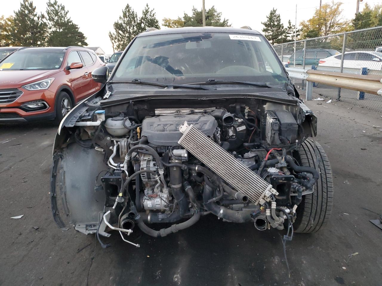 2018 Volkswagen Tiguan - Image 5
