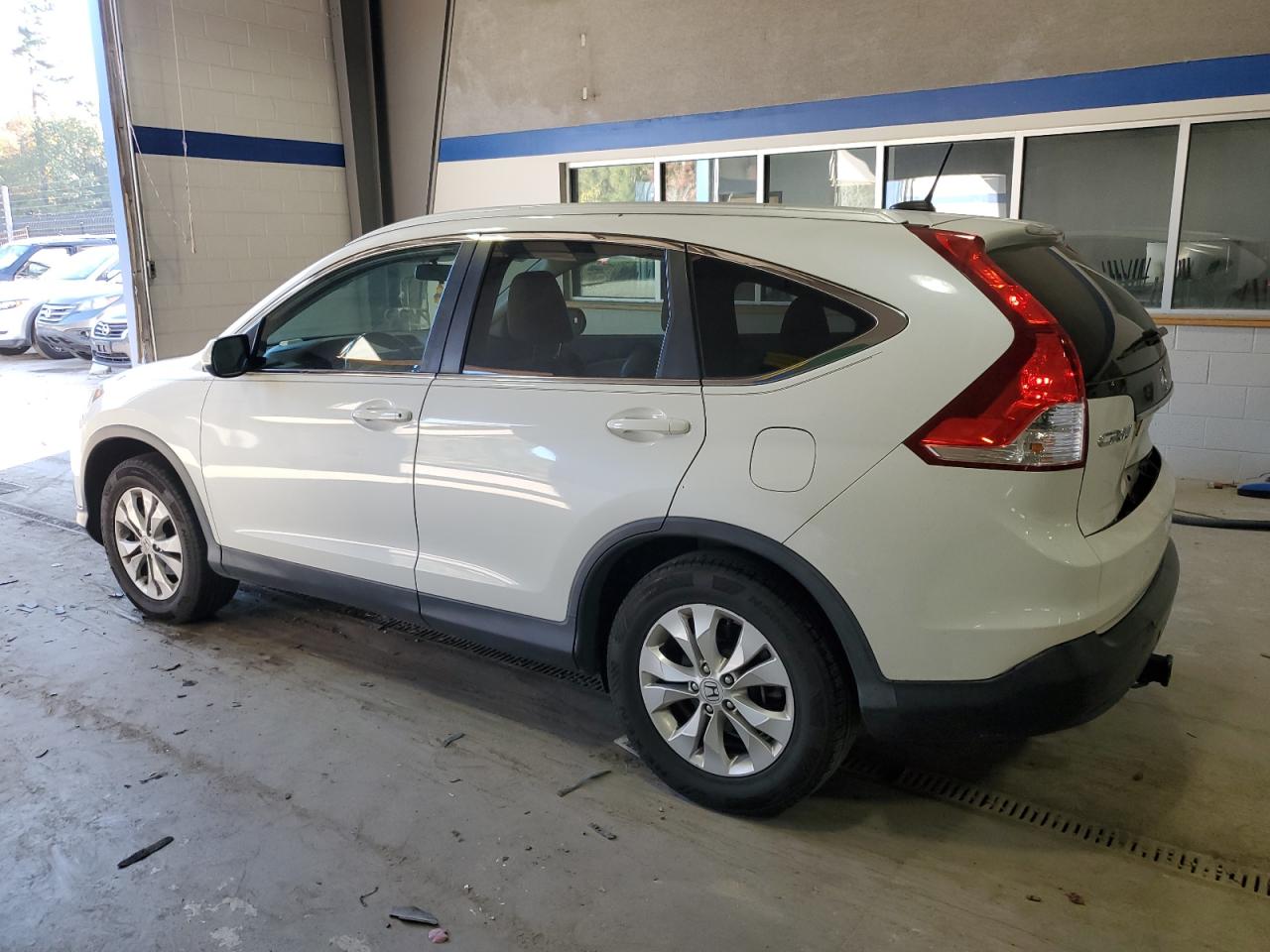 2014 Honda CR-V - Image 2