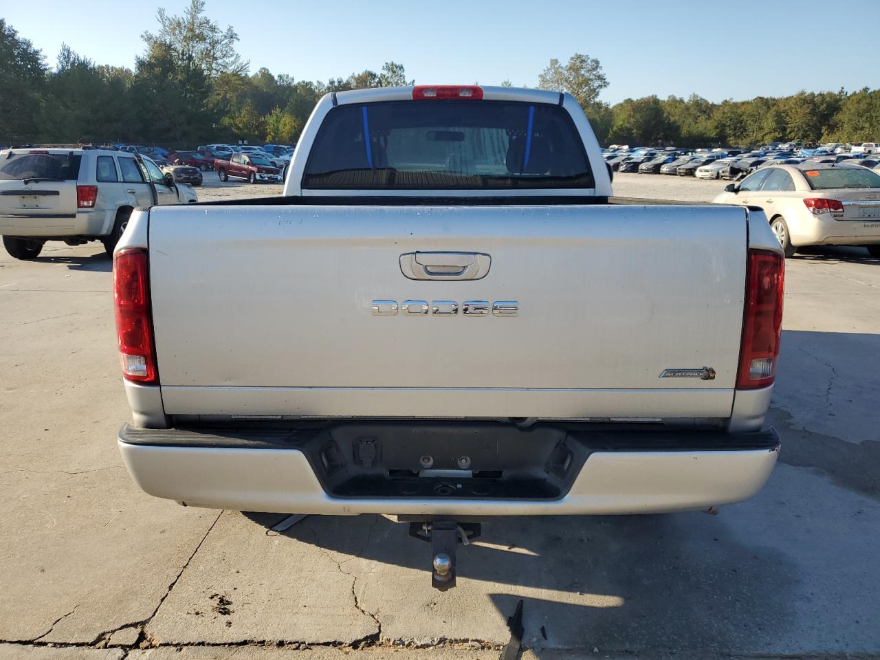 2005 Dodge RAM - Image 6