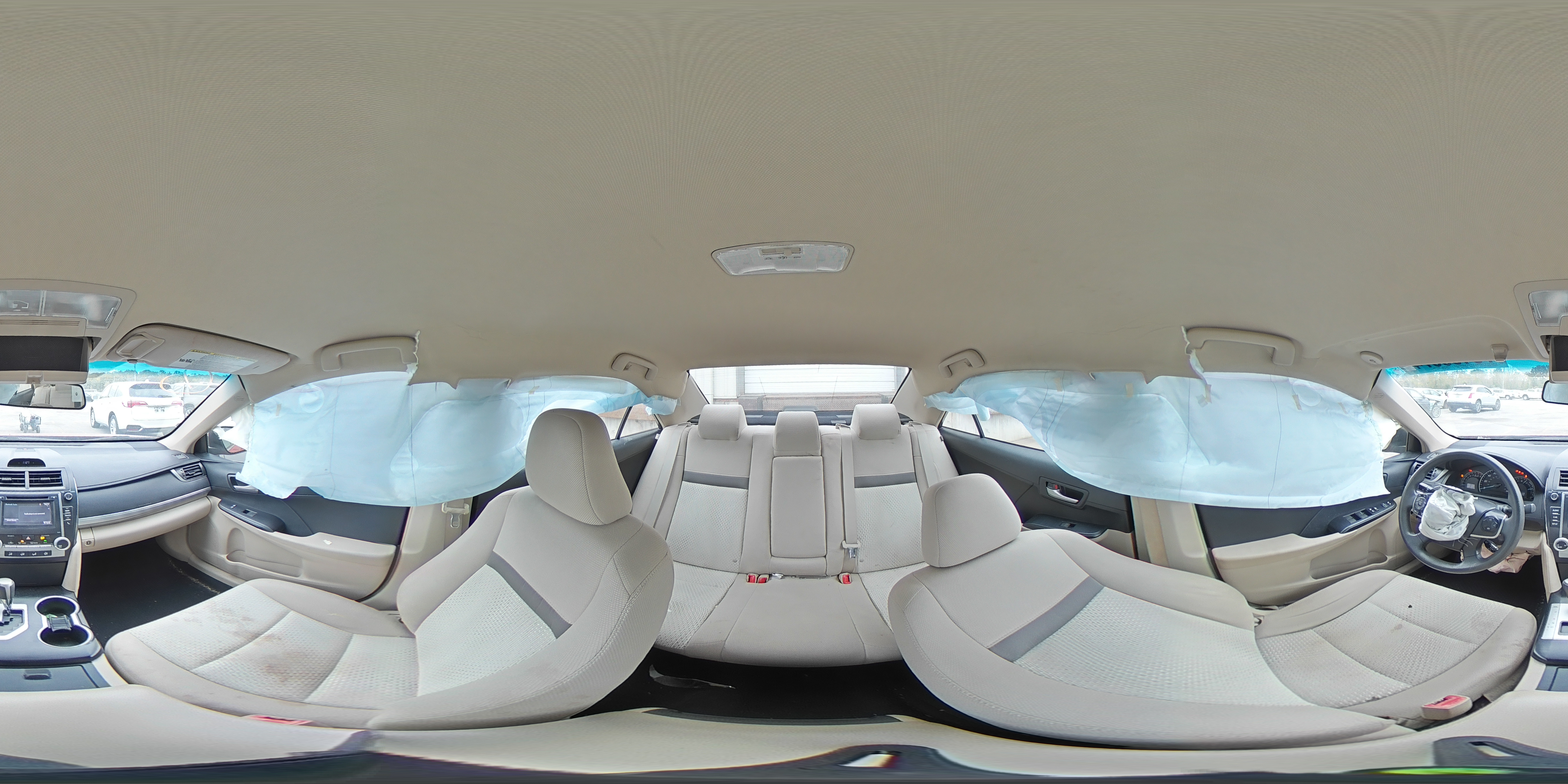 2014 Toyota Camry - Image 12