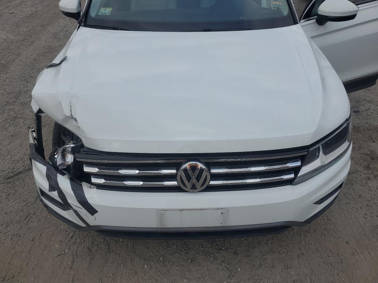 2020 Volkswagen Tiguan Se VIN: 3VV2B7AX1LM151780 Lot: 77185024