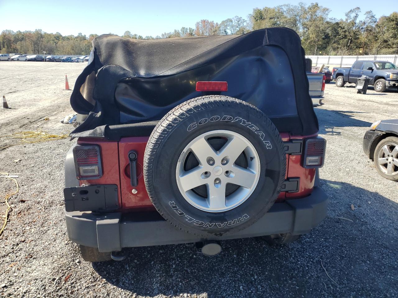 2013 Jeep Wrangler Unlimited Sport VIN: 1C4BJWDG8DL594583 Lot: 76892844