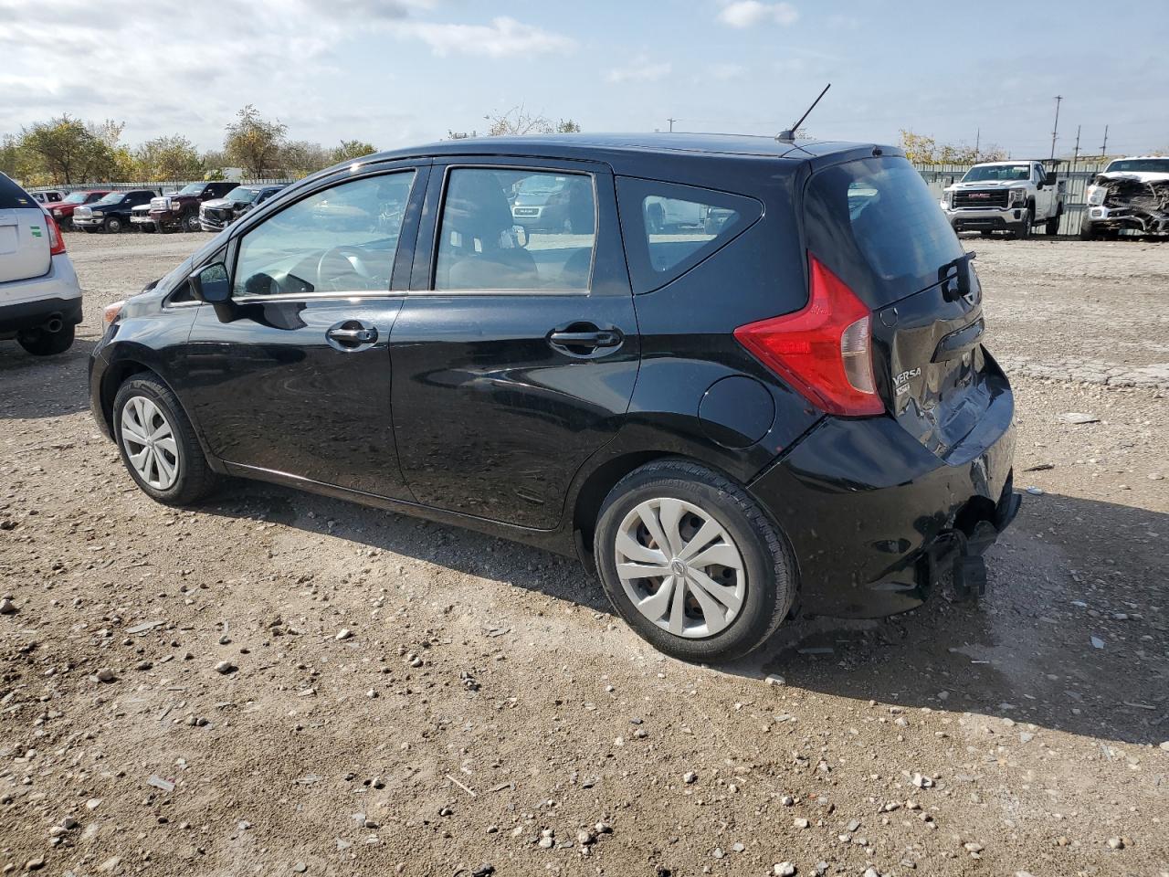 2019 Nissan Versa - Image 2