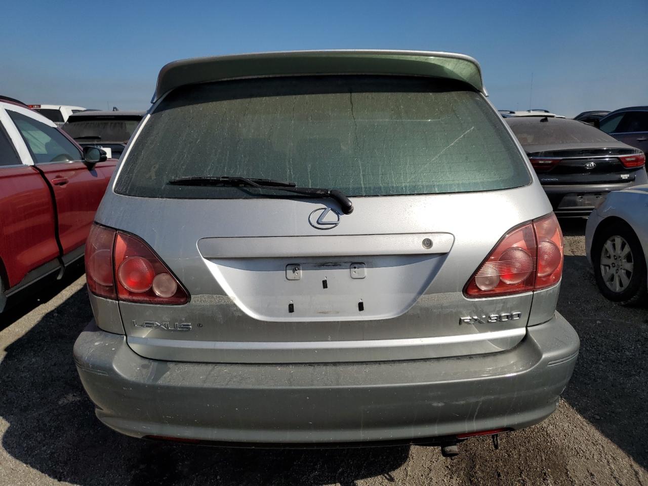 2000 Lexus Rx 300 VIN: JT6HF10U8Y0138334 Lot: 74931824