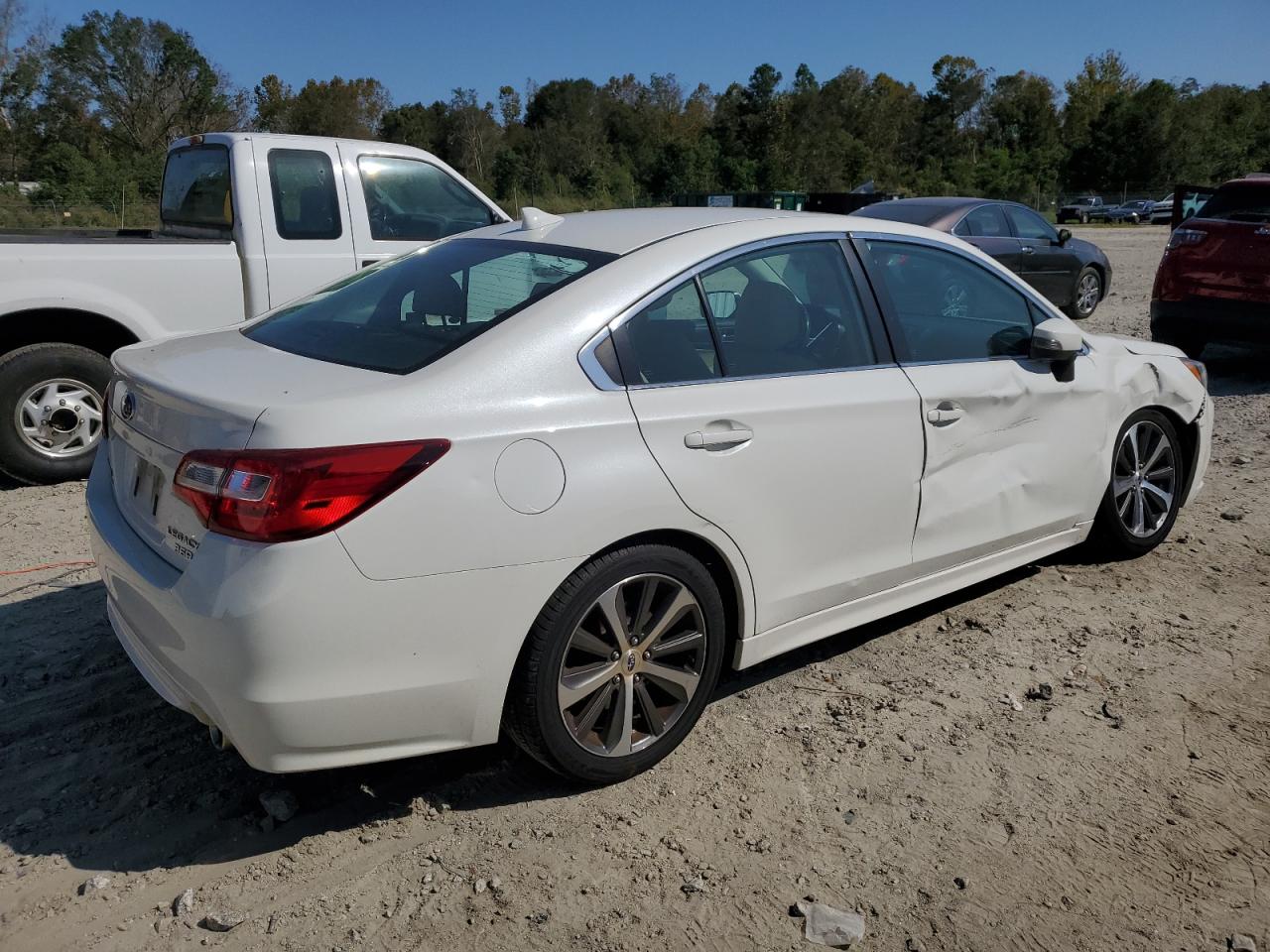 2016 Subaru Legacy - Image 3