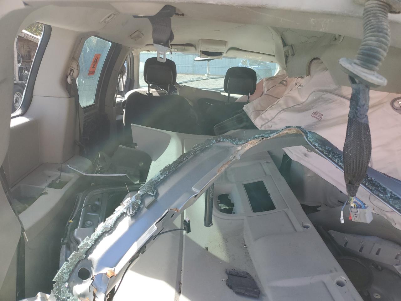 2015 Dodge Caravan - Image 10