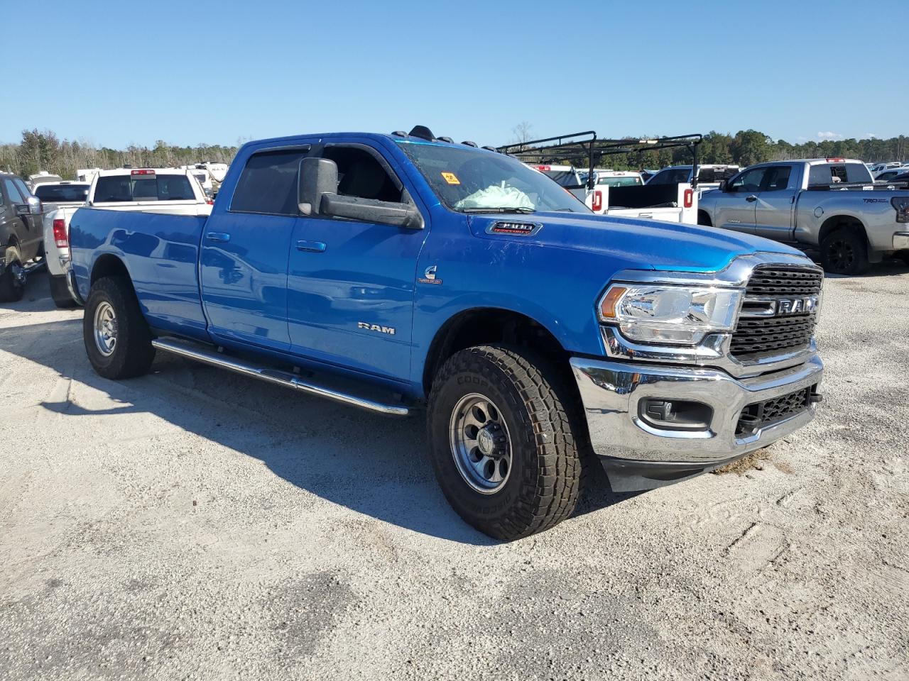 2022 RAM 3500 - Image 4