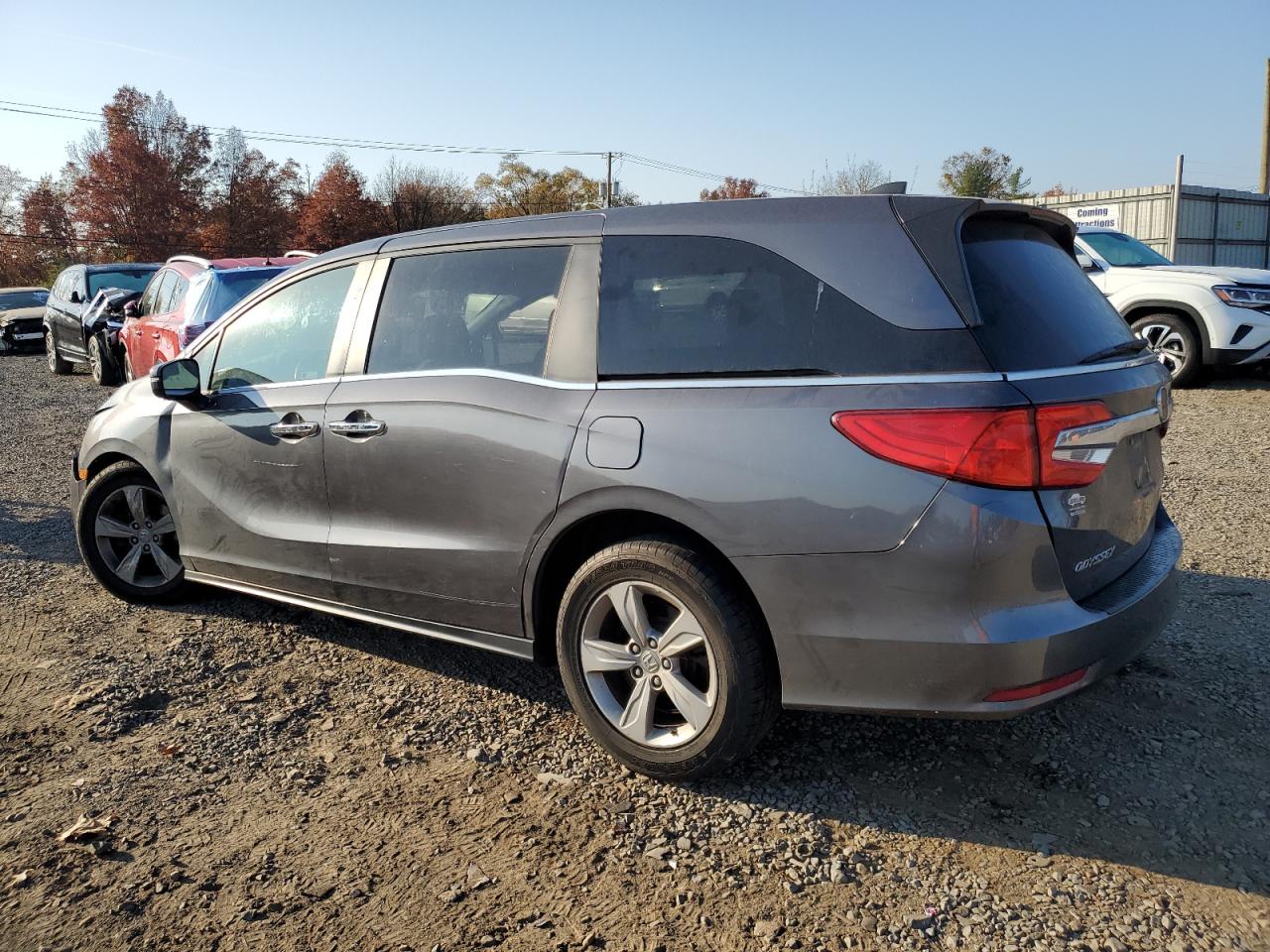 2019 Honda Odyssey - Image 2