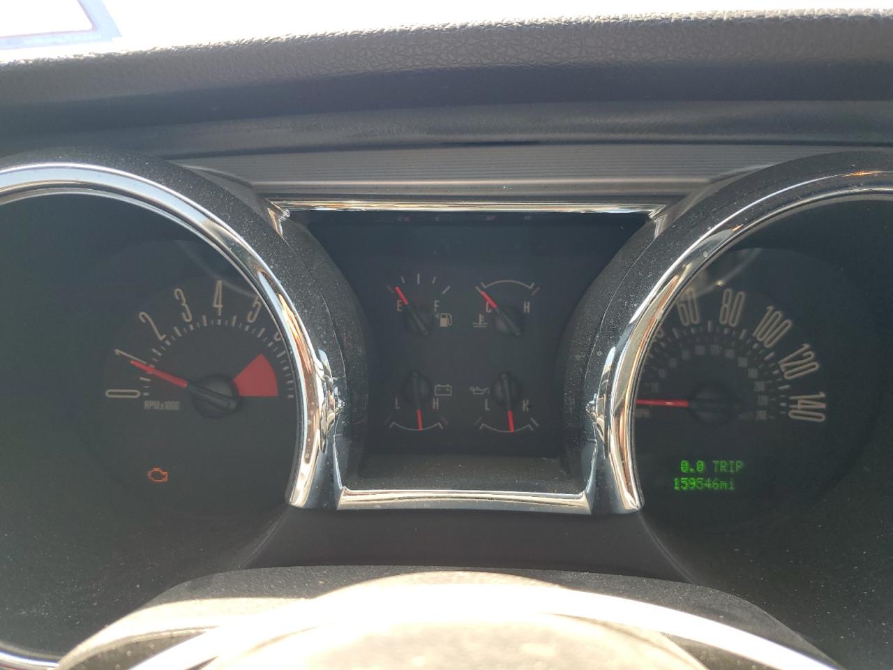 2006 Ford Mustang - Image 9