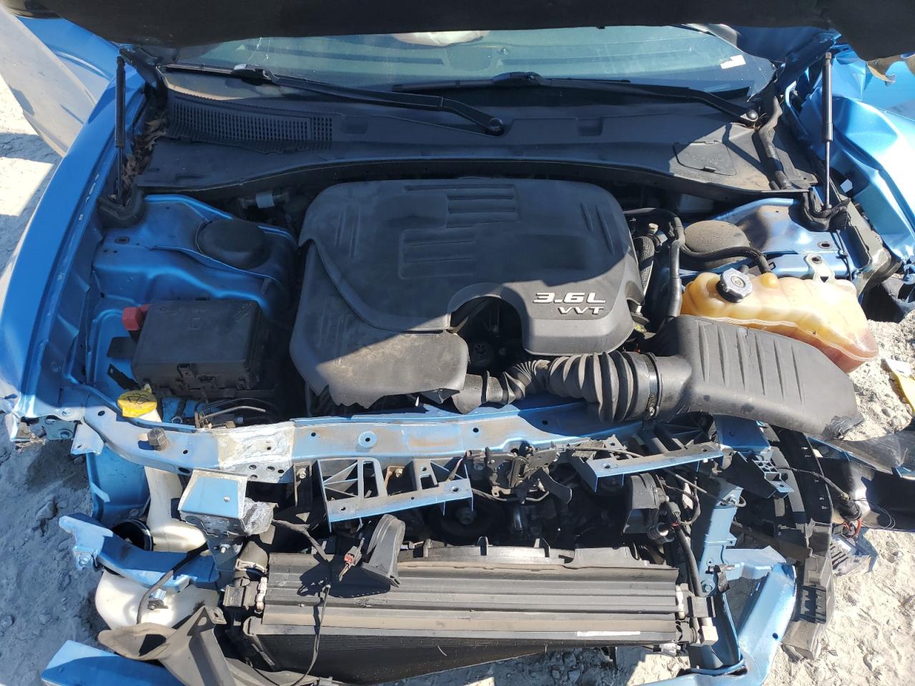 2019 Dodge Charger - Image 13