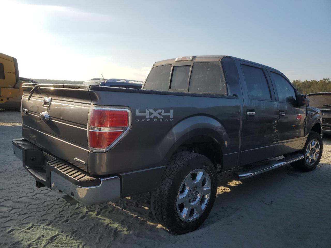 VIN 1FTFW1EF4EFA05265 2014 FORD F-150 no.3