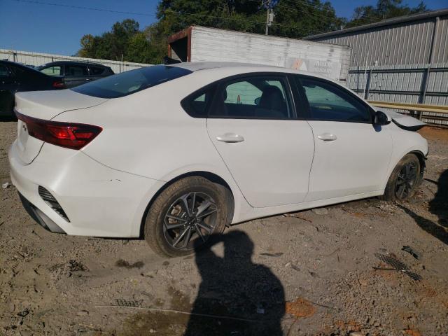 3KPF24AD7PE607785 Kia Forte LX 3