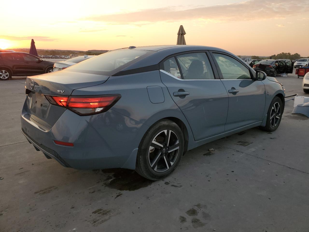 2024 Nissan Sentra - Image 3