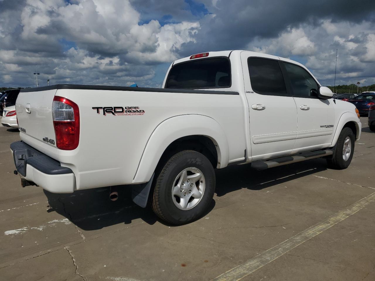 2004 Toyota Tundra - Image 3