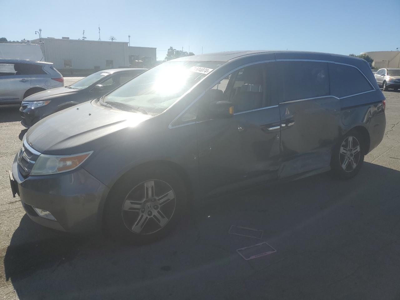 VIN 5FNRL5H98DB045371 2013 HONDA ODYSSEY no.1