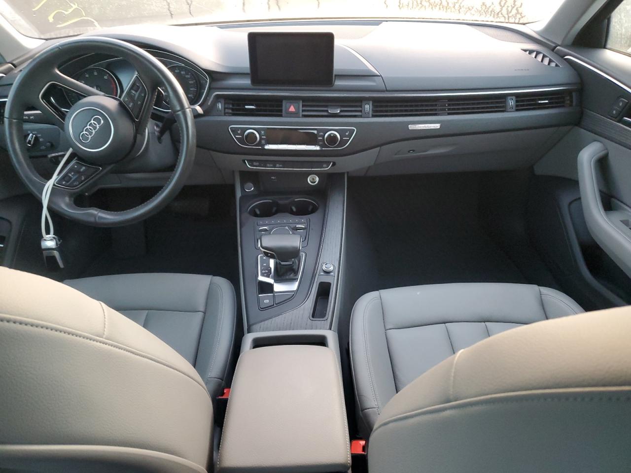 WAUDNAF44JA074095 2018 Audi A4 Premium