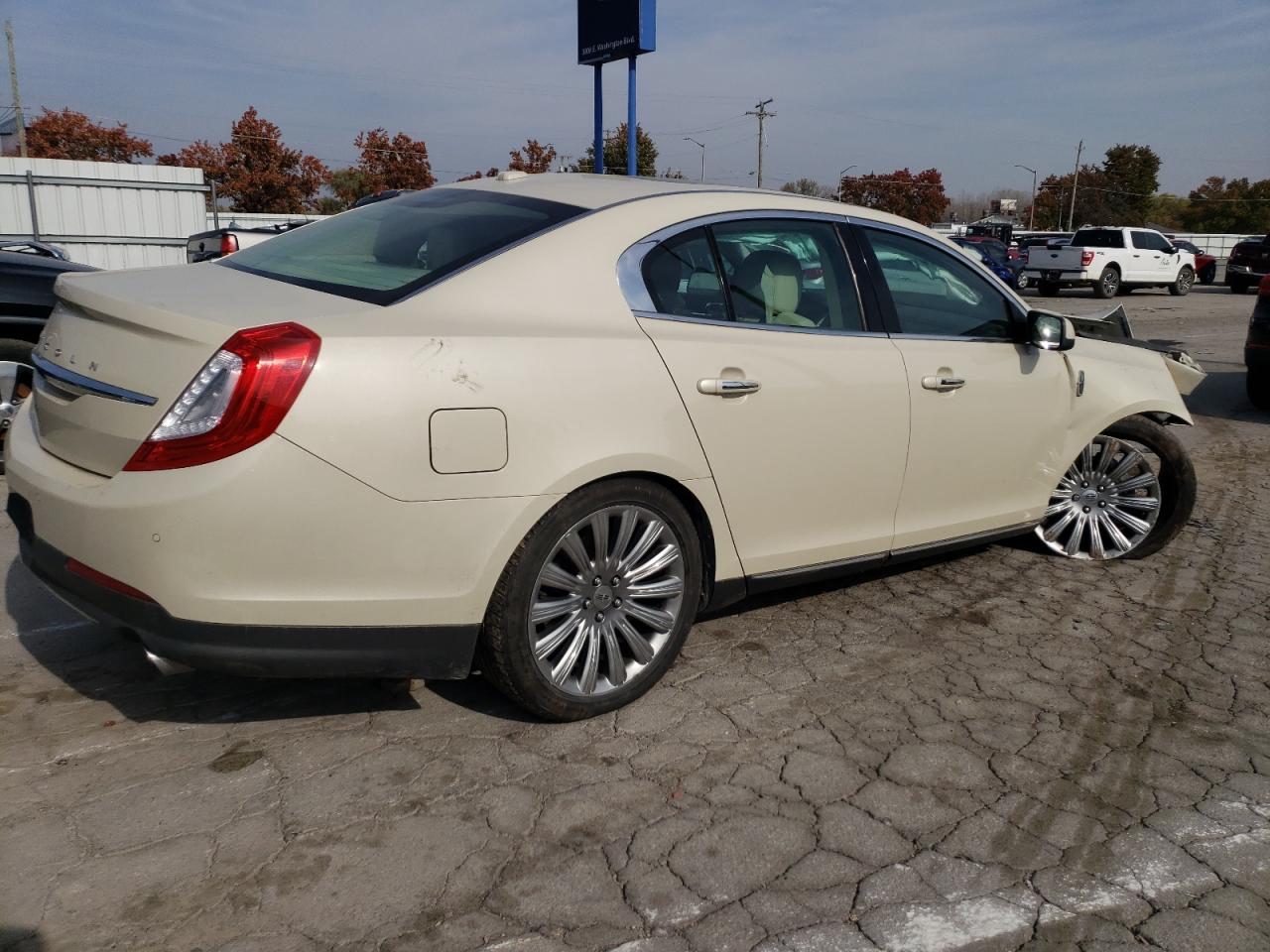 2015 Lincoln Mks VIN: 1LNHL9EK2FG604475 Lot: 78035924