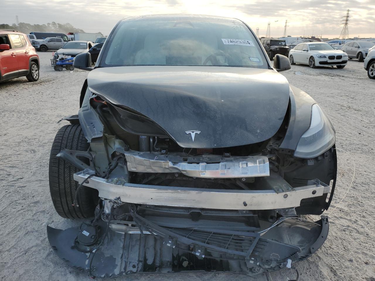 7SAYGDEF7PF884262 2023 Tesla Model Y