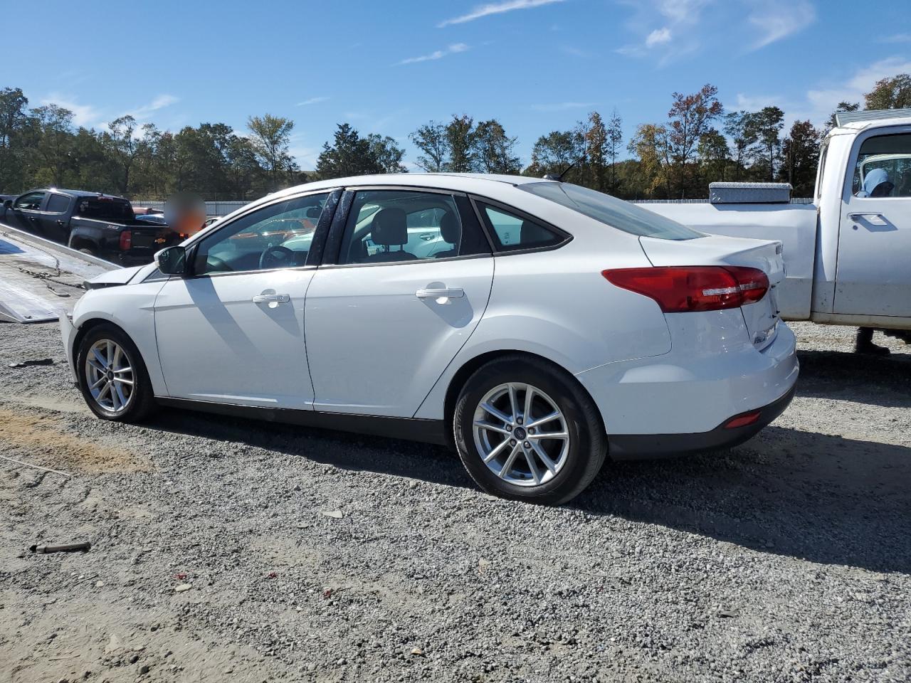 2016 Ford Focus Se VIN: 1FADP3F24GL266000 Lot: 76307214