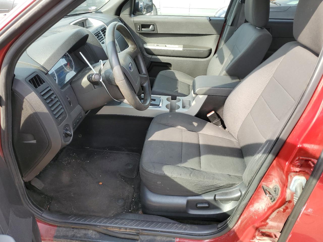 2011 Ford Escape - Image 7