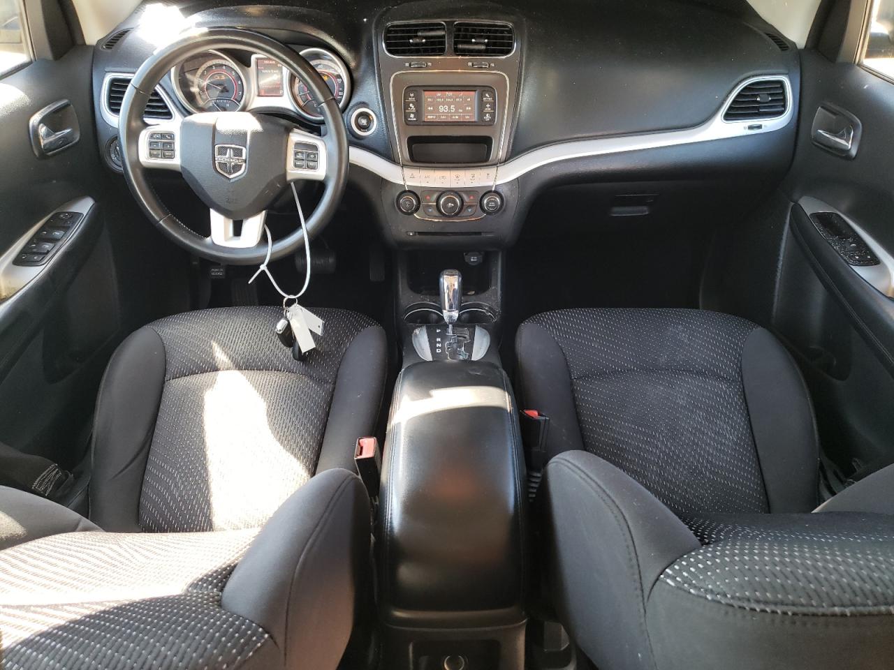 2015 Dodge Journey - Image 8
