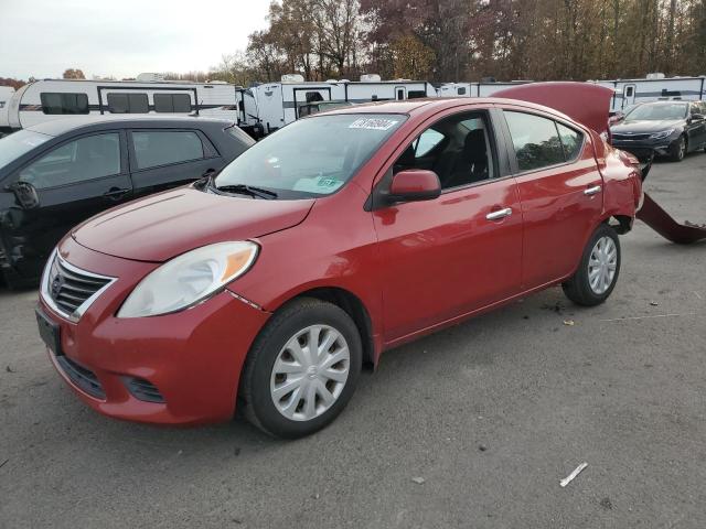  NISSAN VERSA 2012 Red