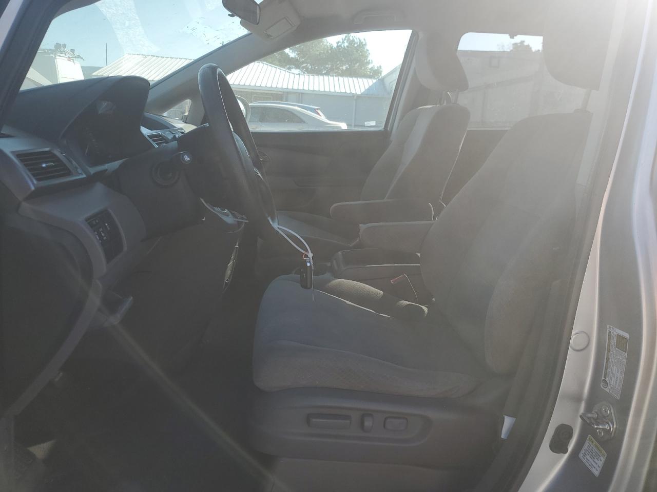 2016 Honda Odyssey - Image 7