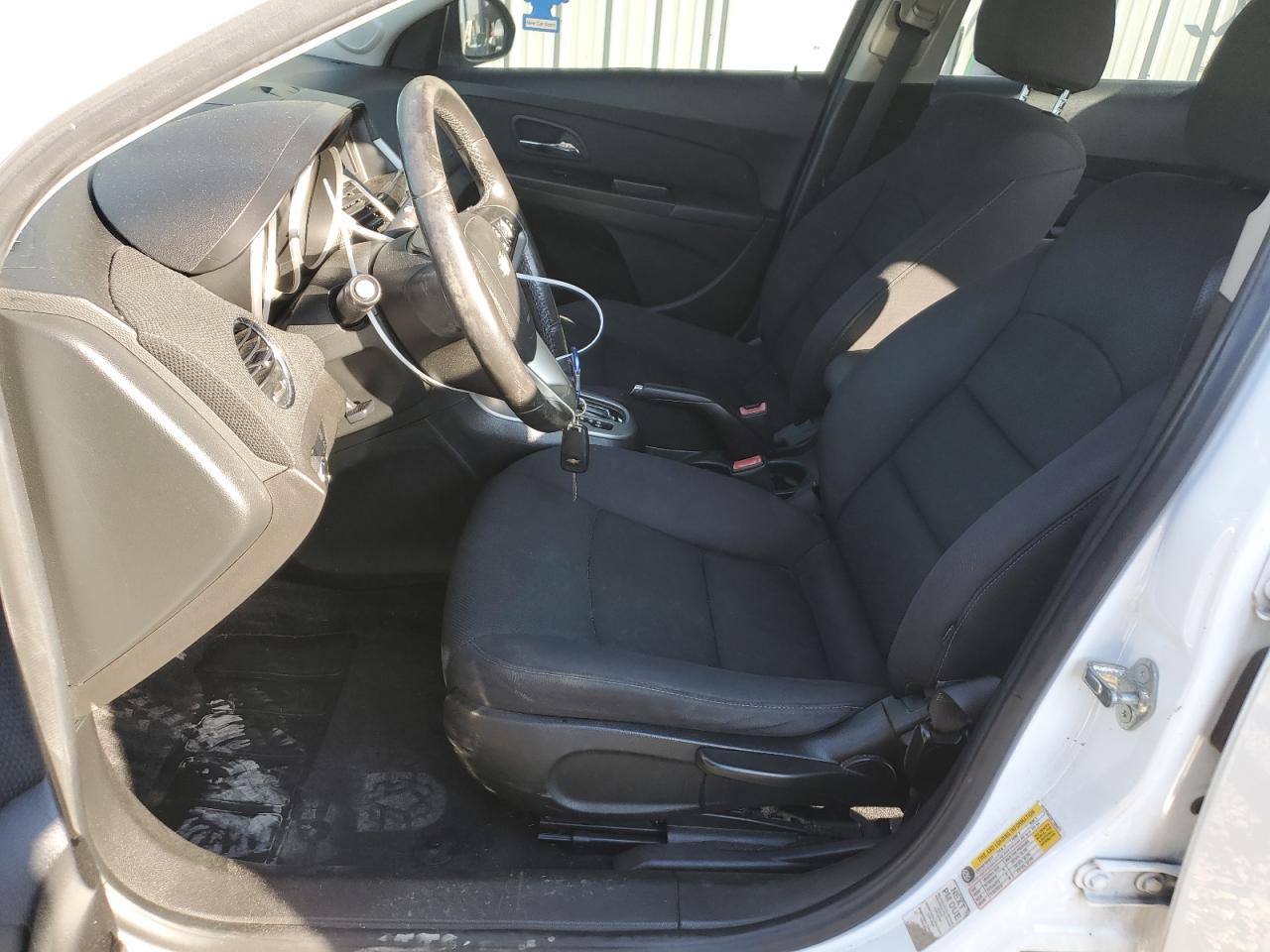 2012 Chevrolet Cruze - Image 7